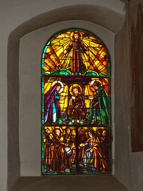 Chapelle du Landeron, vitrail