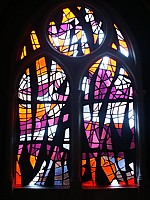 Un vitrail de l'église sacré-coeur