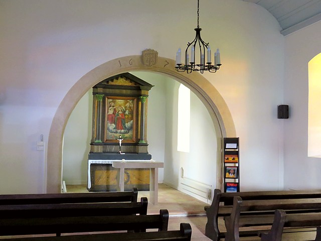 La chapelle d'Enges, l'intrieur
