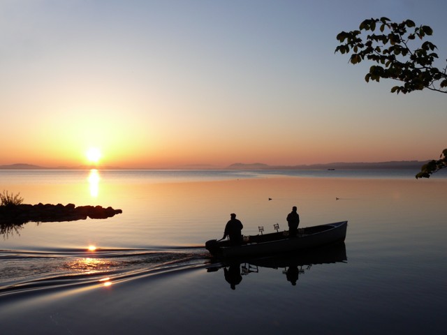 Lever de soleil sur le lac de Neuchâtel