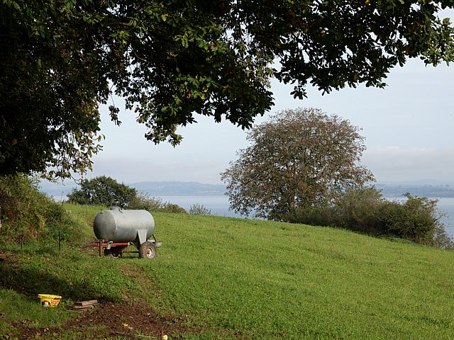 Entre Montalchez et Saint-Aubin