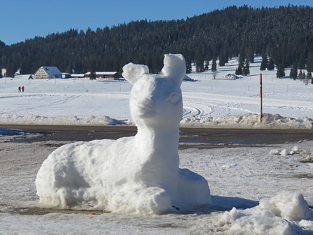 Sculpture de neige aux Taillères