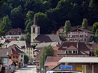 Les Ponts-de-Maretl depuis la vallée