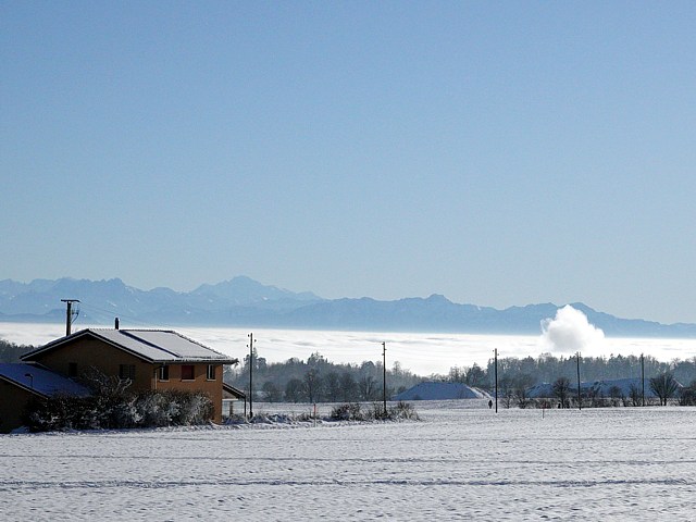 Coffrane et mer de brouillard