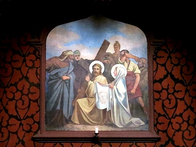 La monte au Calvaire  l'glise Notre-Dame