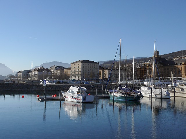 Le port des Jeunes Rives à Neuchâtel