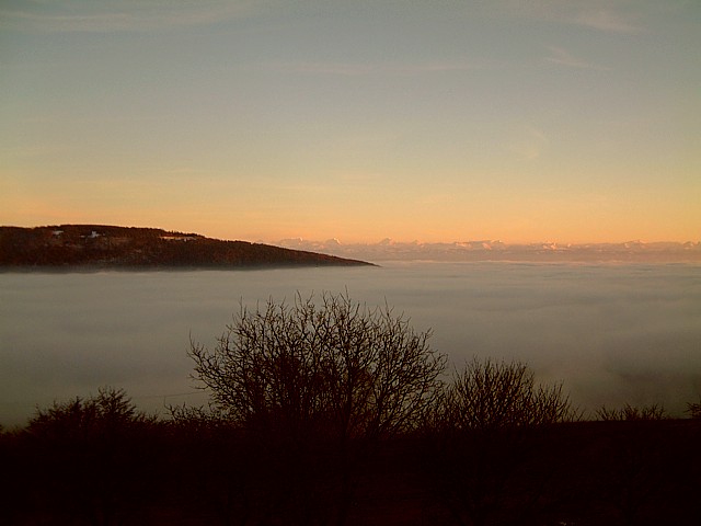 Mer de brouillard sur le Val-de-Ruz